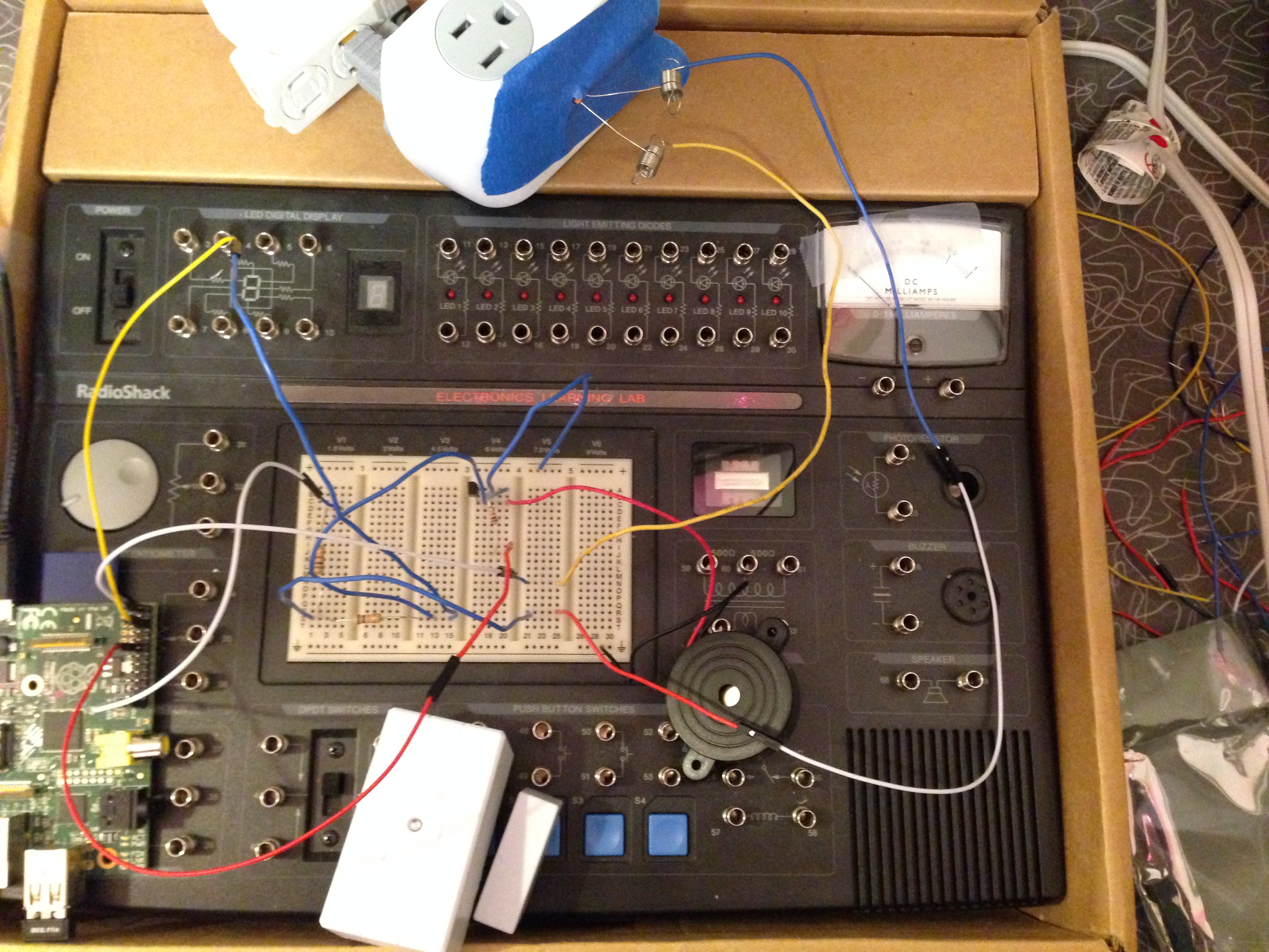 Door sensor to raspberry pi